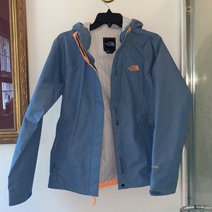 North Face Hyvent 2.5L Waterproof Rain/Wind Jacket